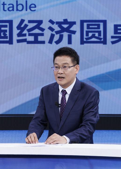 发展的确定性应对各种不确定性——中国经济圆桌会聚焦“四稳”PG电子麻将胡了试玩中国经济圆桌会·新华全媒头条以高质量(图7)
