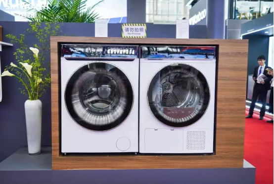 创维以创新科技书写中国智造新篇章麻将胡了2游戏入口持续深耕全球化(图3) 创维以创新科技书写中国智造新篇章麻将胡了2游戏入口持续深耕全球化(图3)